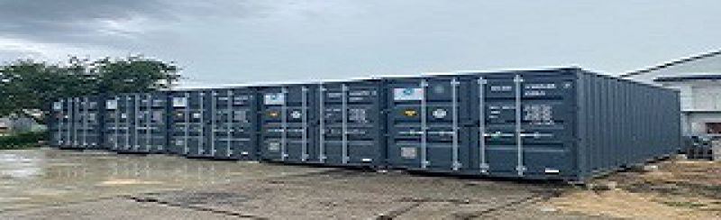 kontenery 20 stopowe (6x2,5 m) i 40 stopowe (12x2,5 m)